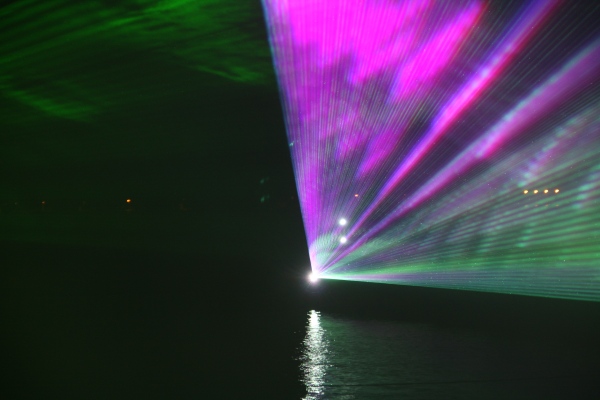 Lasershow Maschsee   005.jpg